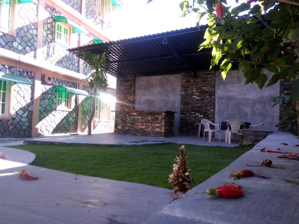 Hotel Nana Pokhara Exterior foto